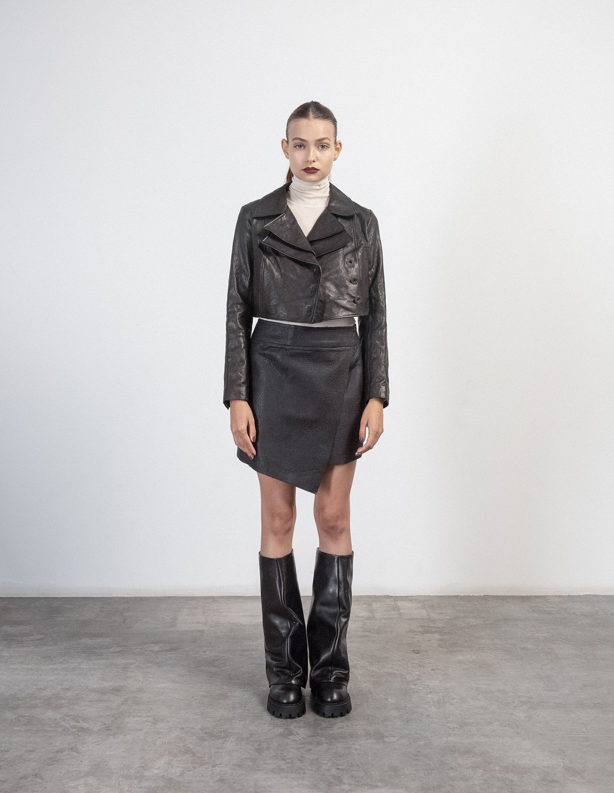 Le Ruemarcel MEGANE Black Cropped Jacket - Image 2