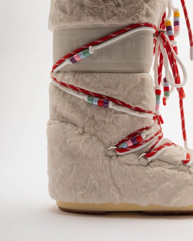 Moon Boot Icon Faux Fur Beads White - Image 5