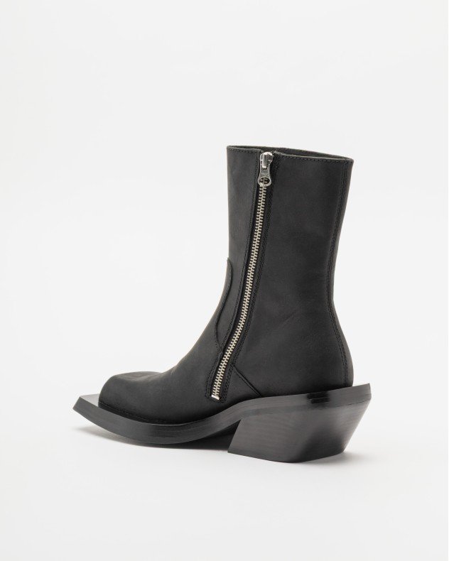 Camper Lab A700021 Black Boots - Black