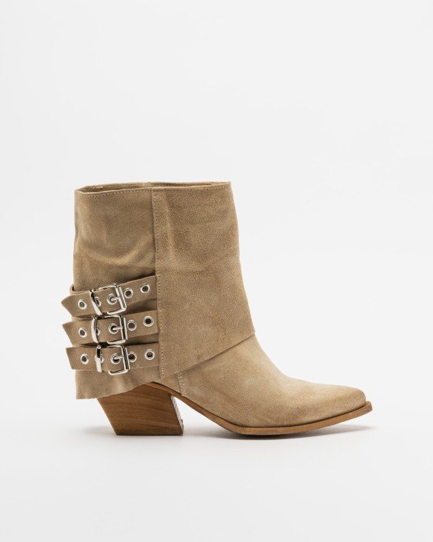 PROF GEORGE Camel Boots - Beige