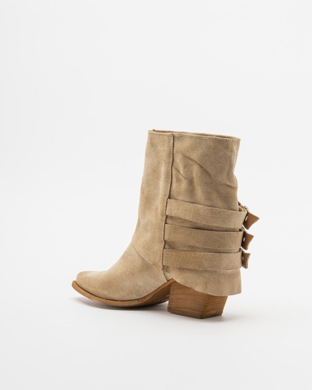 PROF GEORGE Camel Boots - Beige