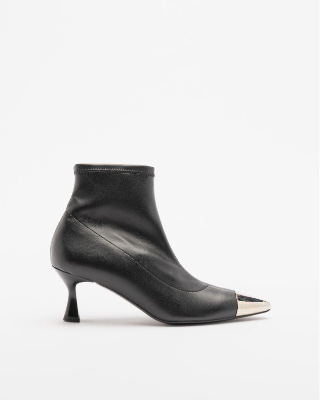 PROF 2014 Beige Ankle Boots - Black