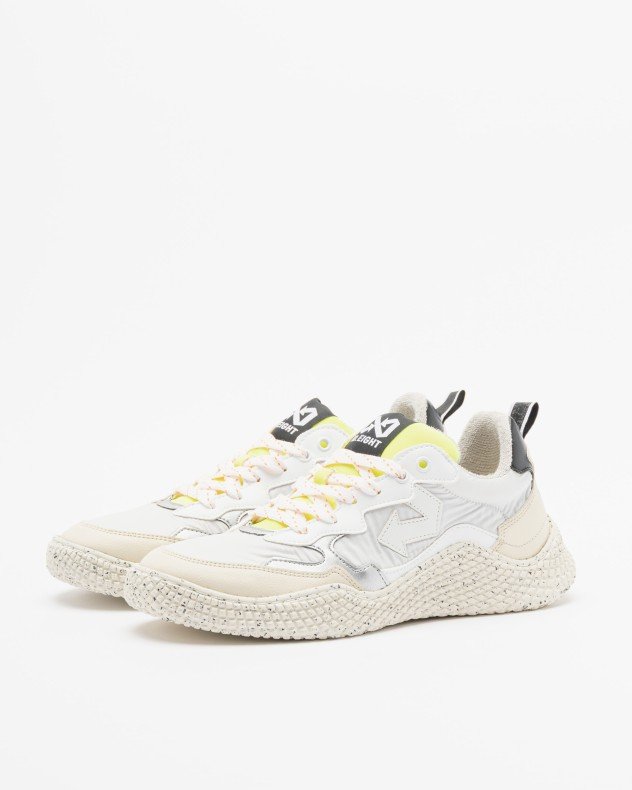 ID.Eight Hana White Crinkle White White sneakers - White