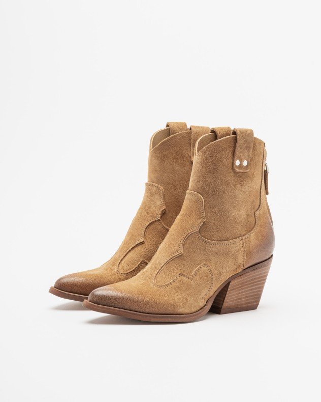 PROF M702M49 Camel Ankle Boots - Camel