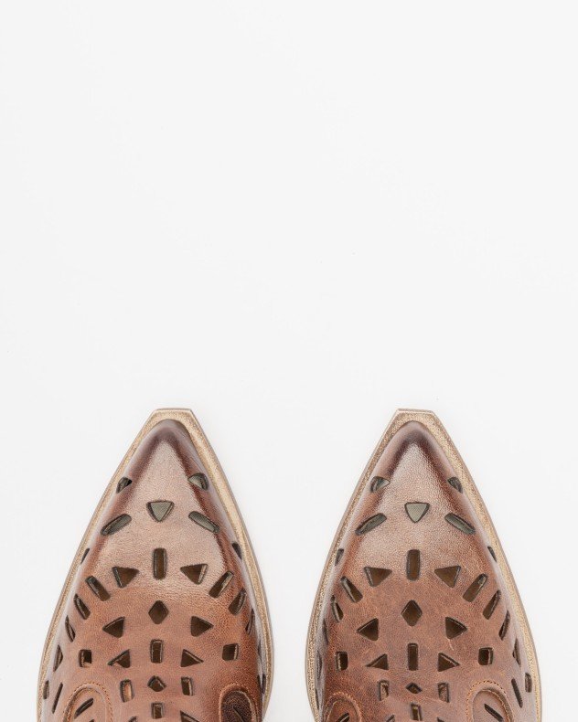 PROF ANDY Camel Ankle Boots - Camel