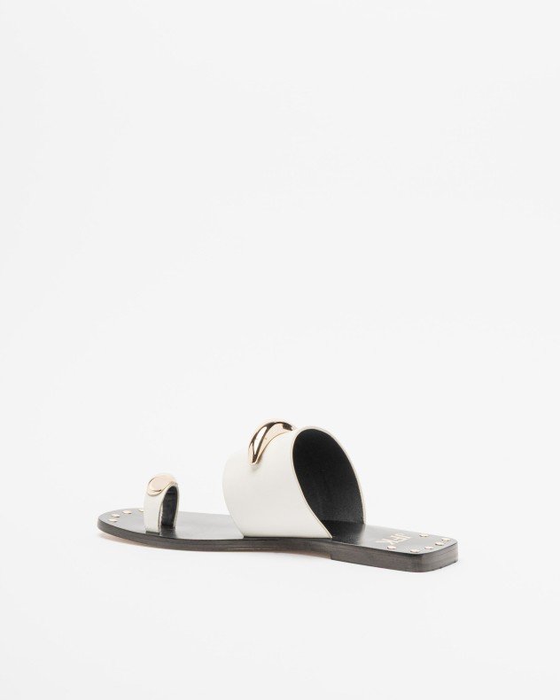 JFK K52 White Flat sandals - White