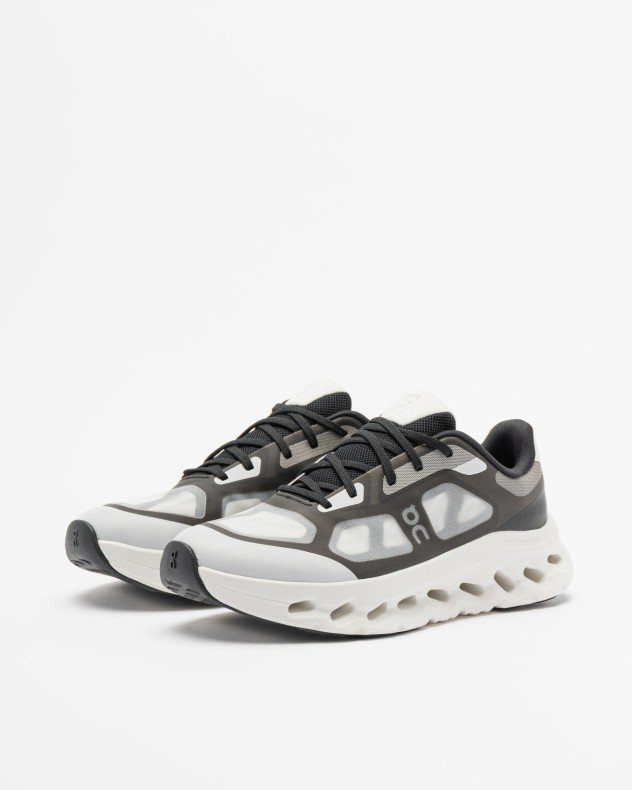 On Running Cloudtilt Remix Black Sneakers - Black