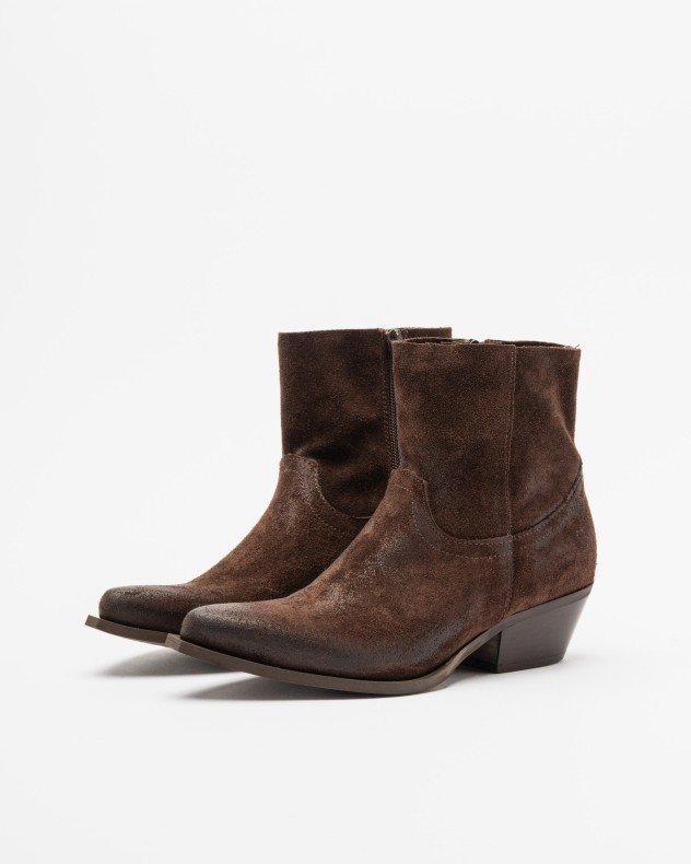 PROF 1356 200 Camel Ankle Boots - Brown